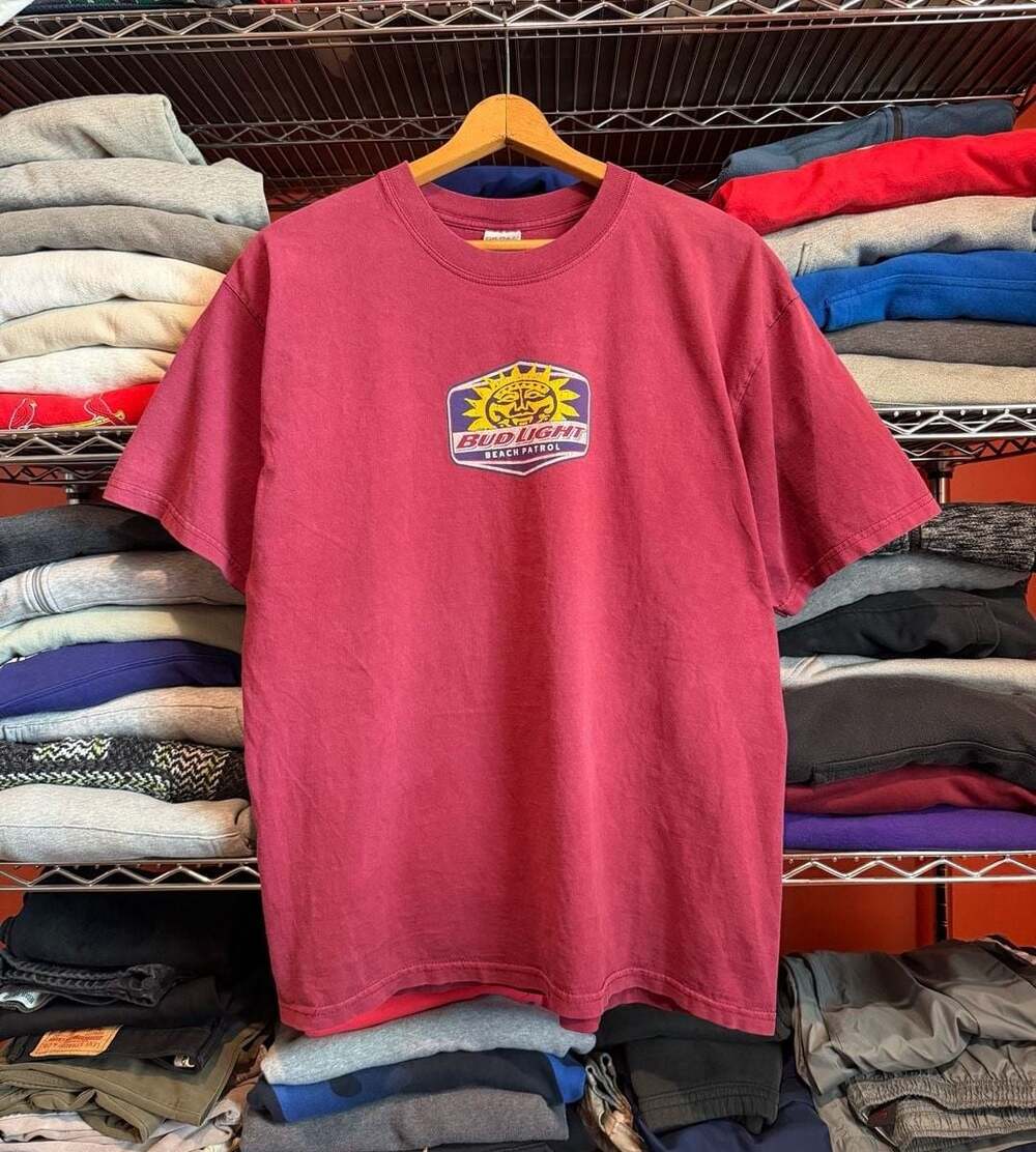Bud Light Beach Patrol Graphic T-Shirt Burgundy Men’s  XL Heavy Cotton